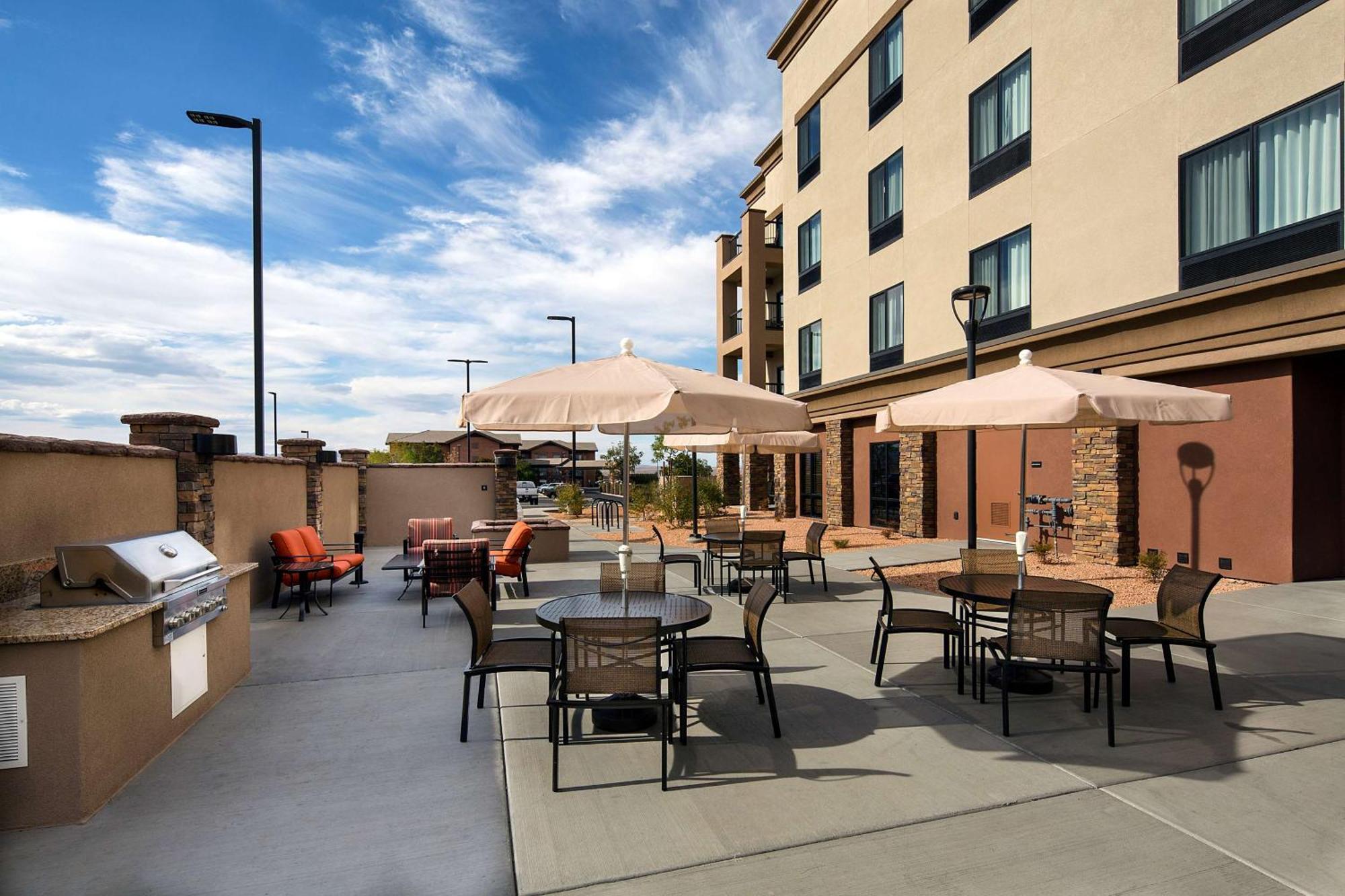 Hampton Inn & Suites Page - Lake Powell Eksteriør bilde